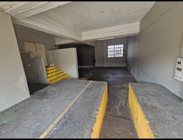 133M² WAREHOUSE TO LET IN DENVER